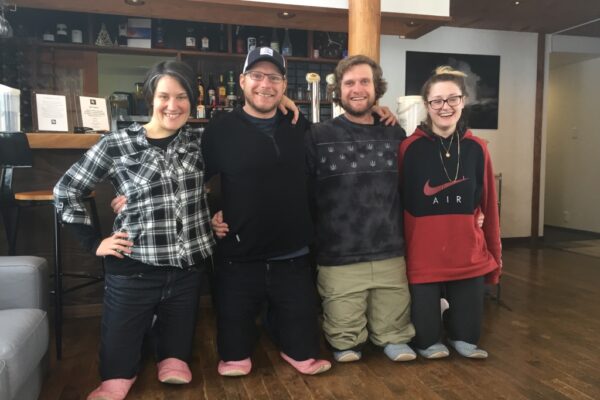 1F236F55-634A-4BDB-A78B-722CC1F86FD7_1_105_c